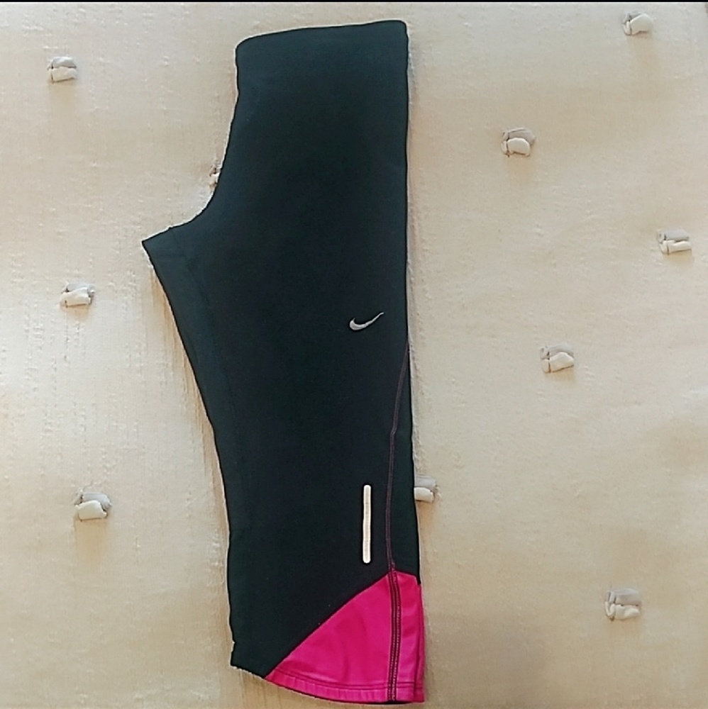 Nike Dri-Fit Capri Leggings